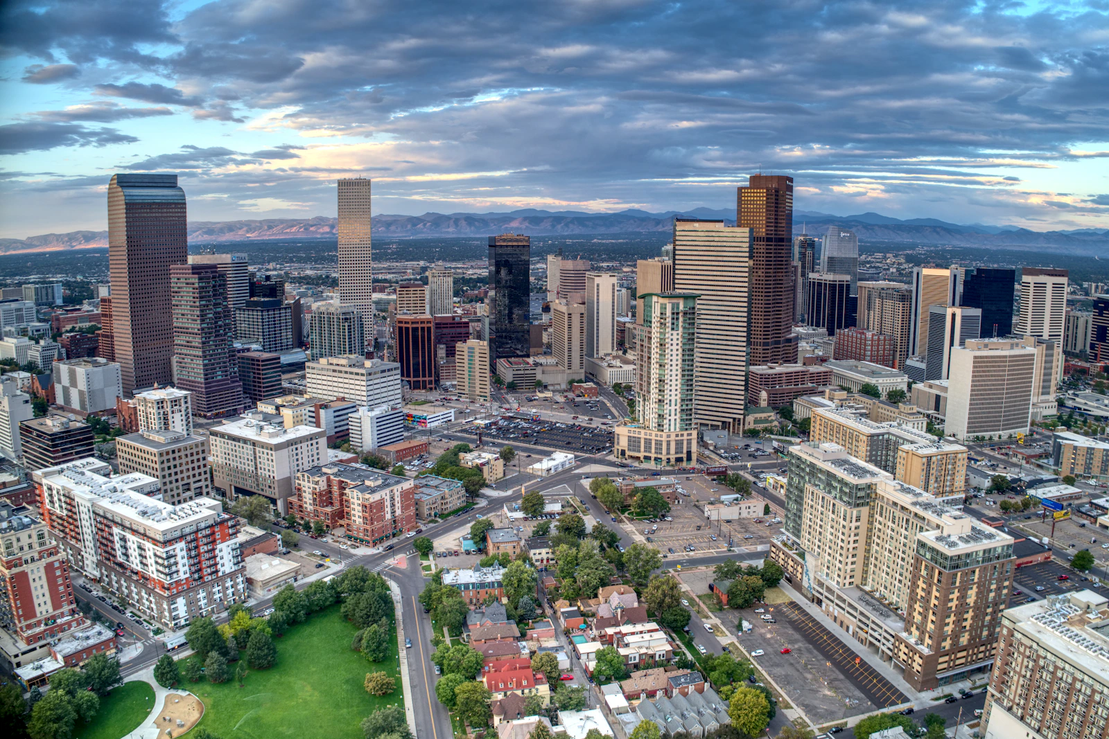 Denver Colorado skyline at dusk